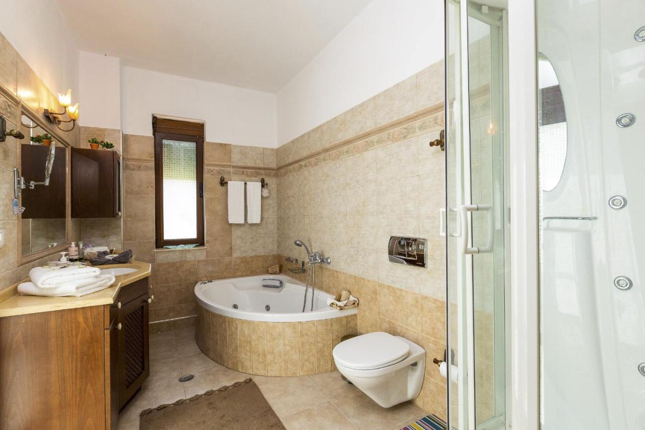 Villa Natura - With Private Heated Pool Tria Monastiria Exterior foto